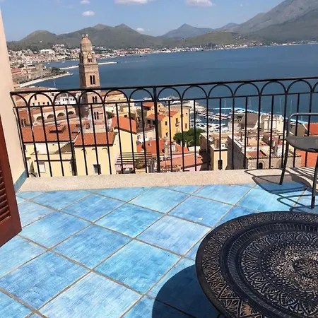Le Guarinelli Bed & Breakfast *